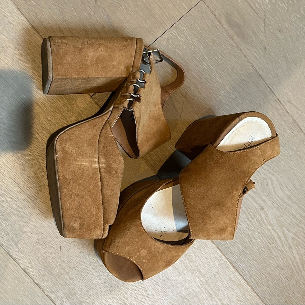 Jeffrey Campbell Brown Suede Platform Heels - Picture 4 of 4